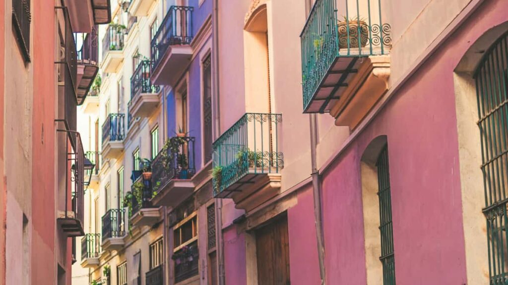 Praktischer Guide fur deutsche Advertiser: wie du panamaische LinkedInCreator findest, ansprichst und SongPromos startest mit lokalen Taktiken, Tools und Praxisbeispielen.