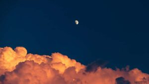 Praktische Anleitung fur deutsche Advertiser: So findest du turkische Moj-Creators, planst Song-Promos und vermeidest typische Fallen mit datenbasierten Tipps und Plattform-Vergleich.